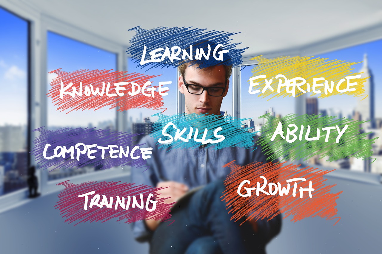 Startup growth hacking strategy with social proof and marketing tactics